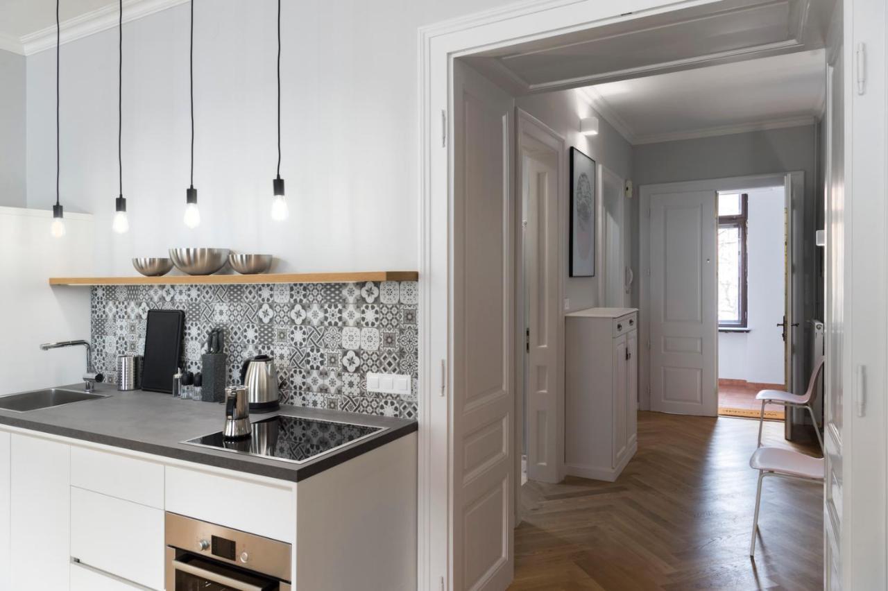 Fine Two Bedroom Trdinova Apartment Любляна Екстериор снимка