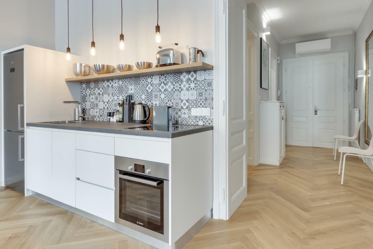 Fine Two Bedroom Trdinova Apartment Любляна Екстериор снимка